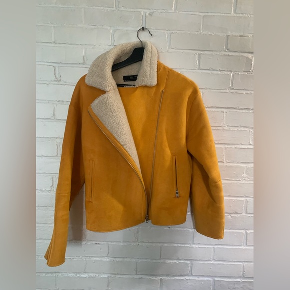 Yellow Zara Basic Jacket - Picture 2 of 4